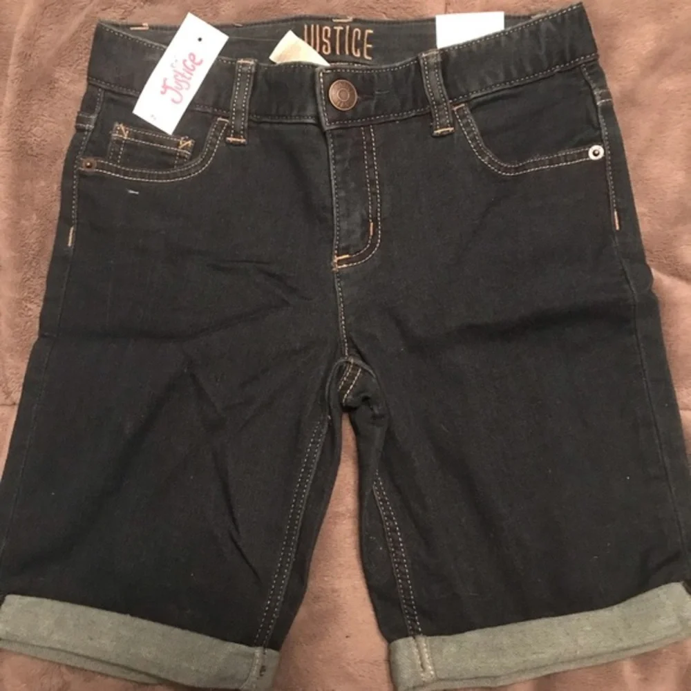 justice Bermuda shorts